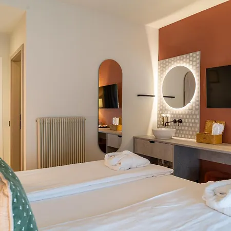Hotel Querceto Wellness & Spa - Garda Lake Collection Malcesine Exterior photo